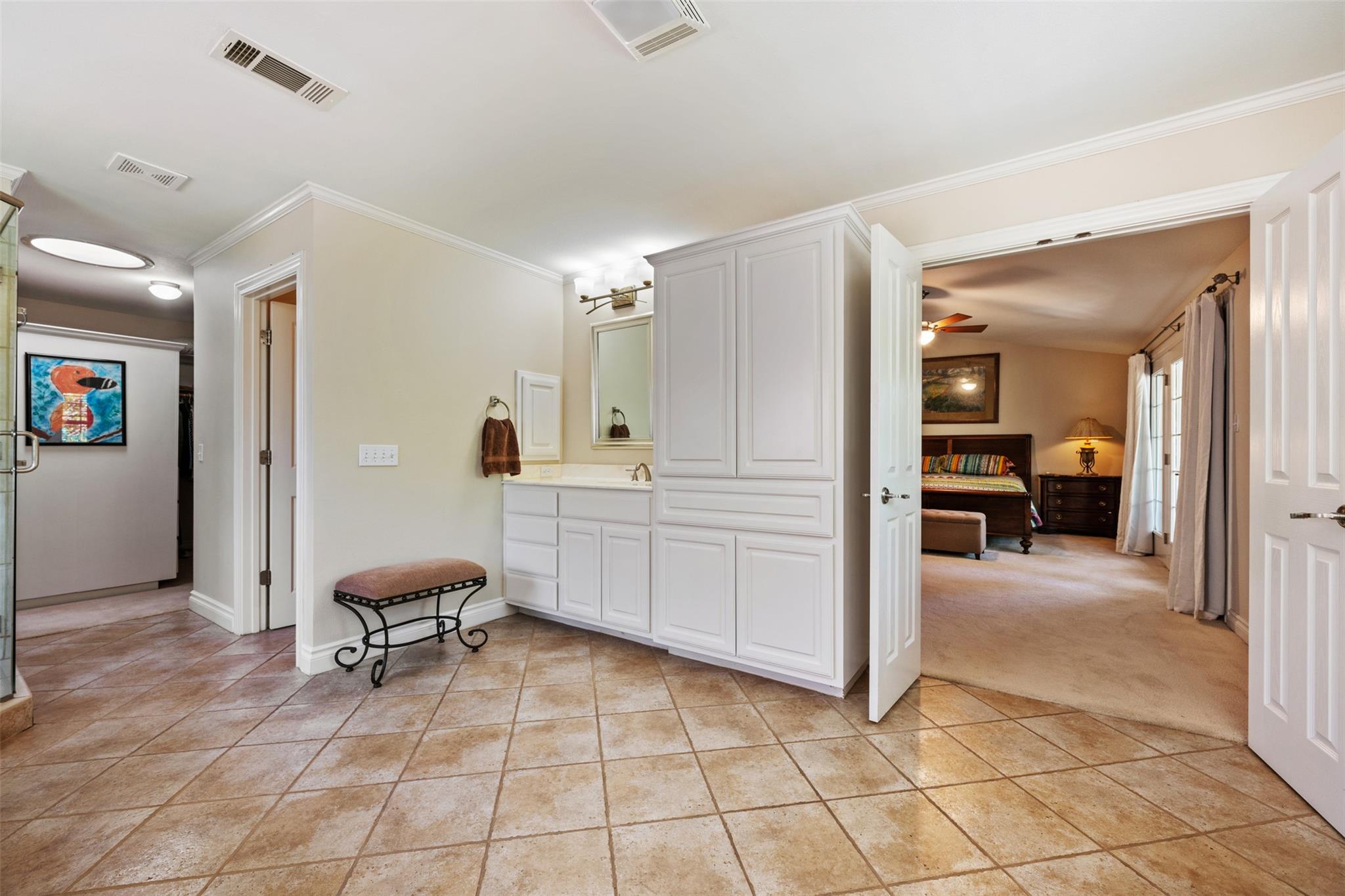 6425 Yaupon Dr, Austin, TX 78759