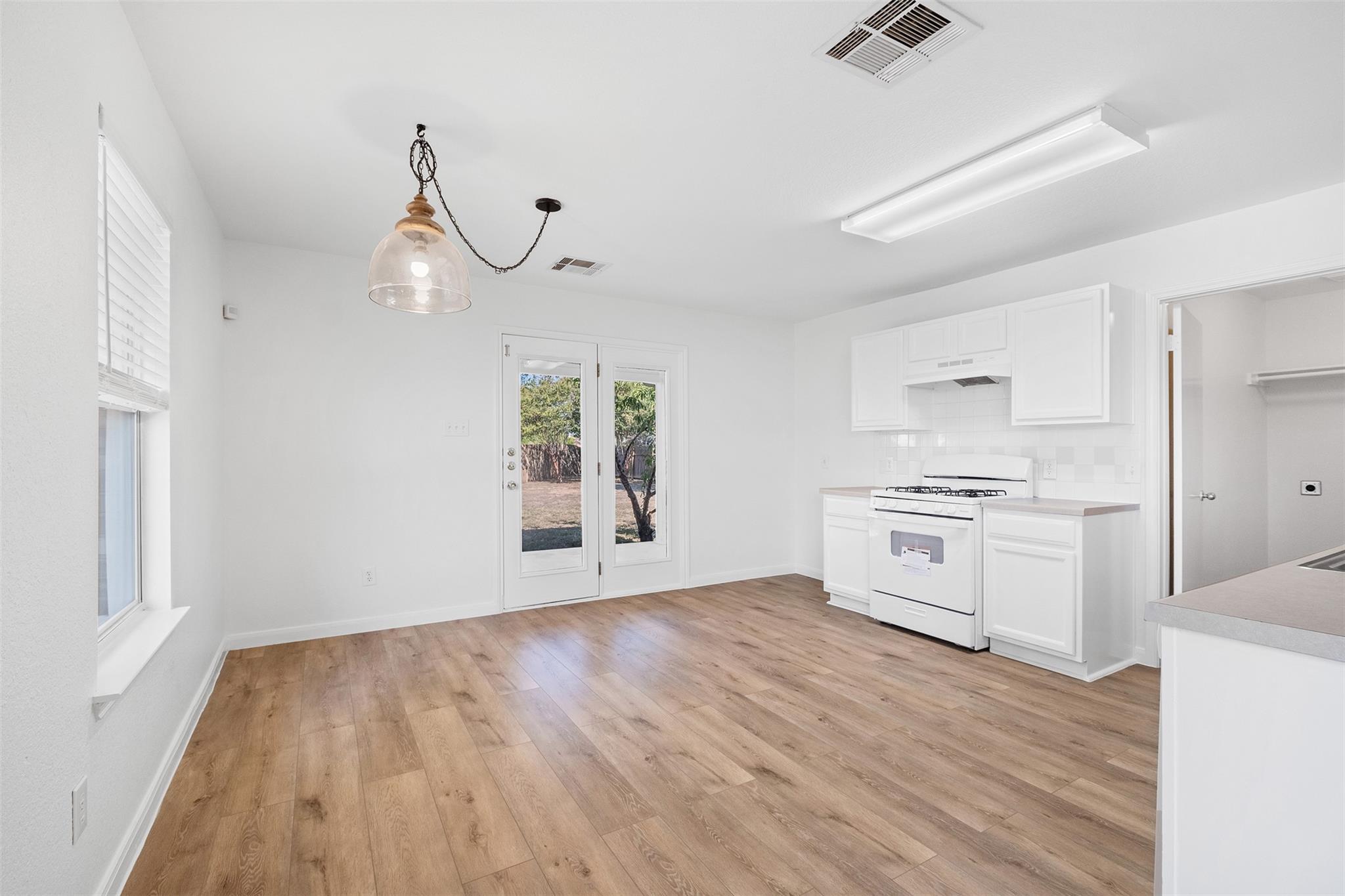 1142 Ascot St, Georgetown, TX 78626