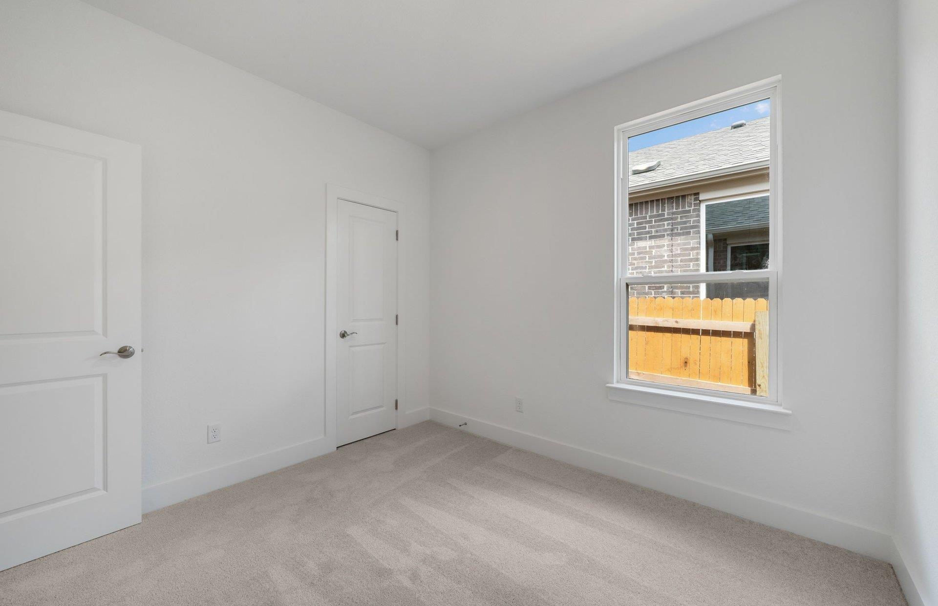 594 Tailwind Dr, Kyle, TX 78640