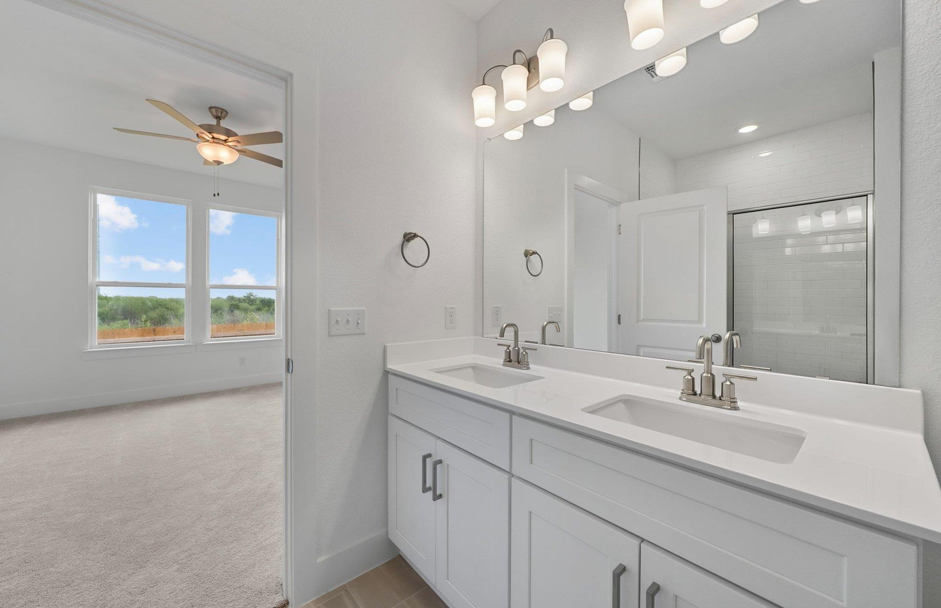 594 Tailwind Dr, Kyle, TX 78640