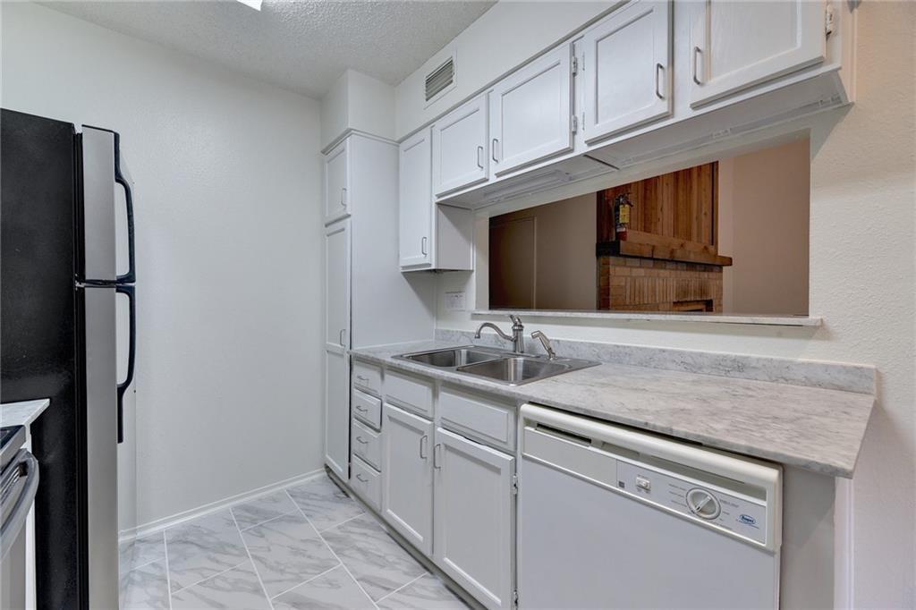 908 Poplar St # 204, Austin, TX 78705