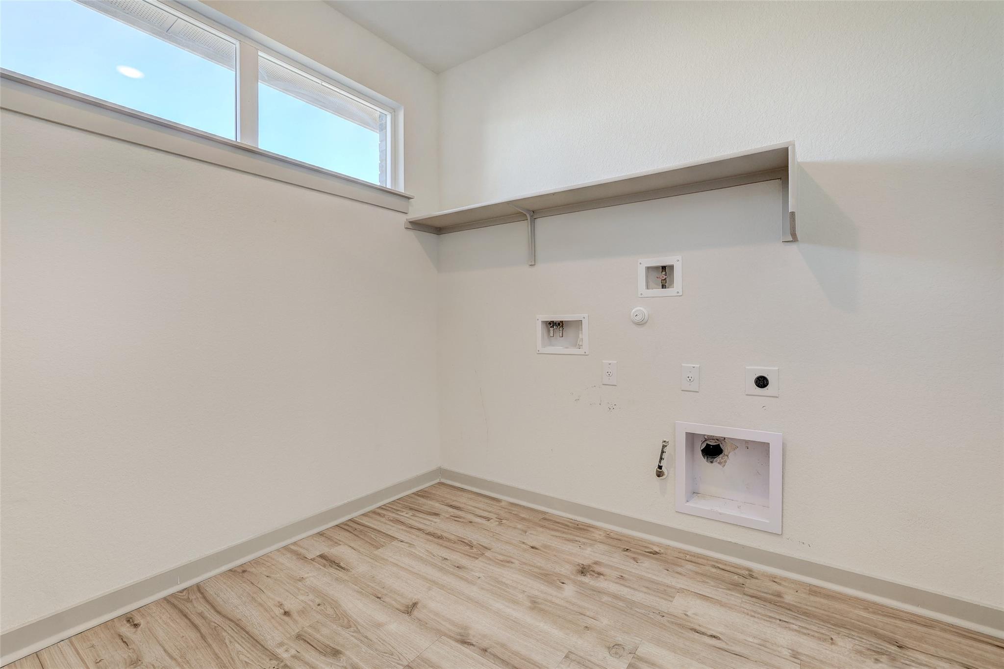 7421 Peggie Nell Dr, Austin, TX 78724