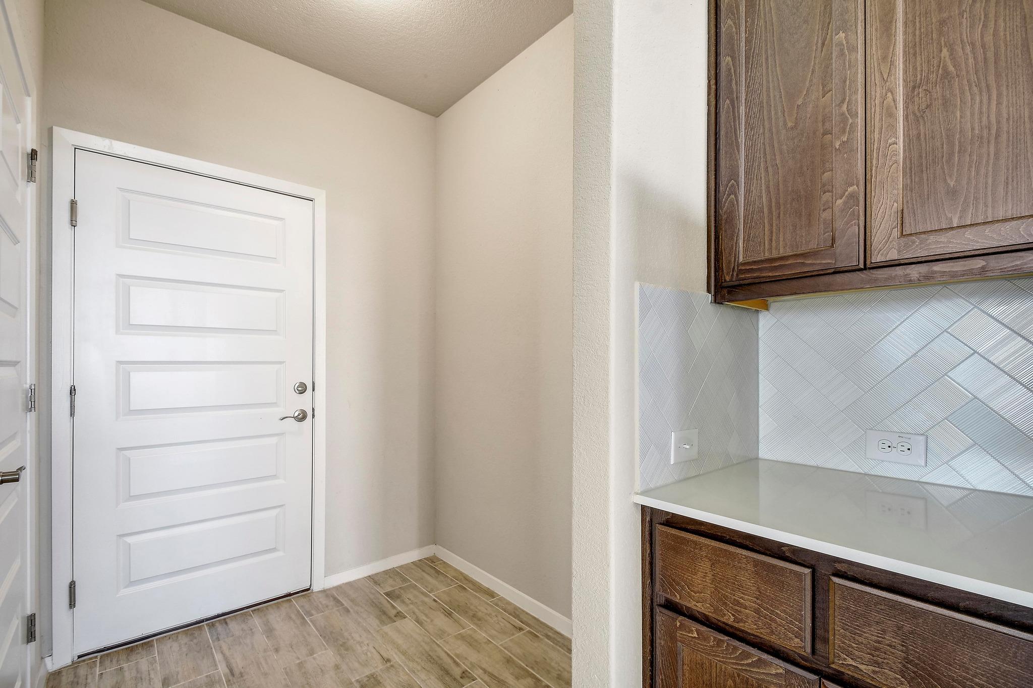 143 Spiny Lizard Ln, San Marcos, TX 78666