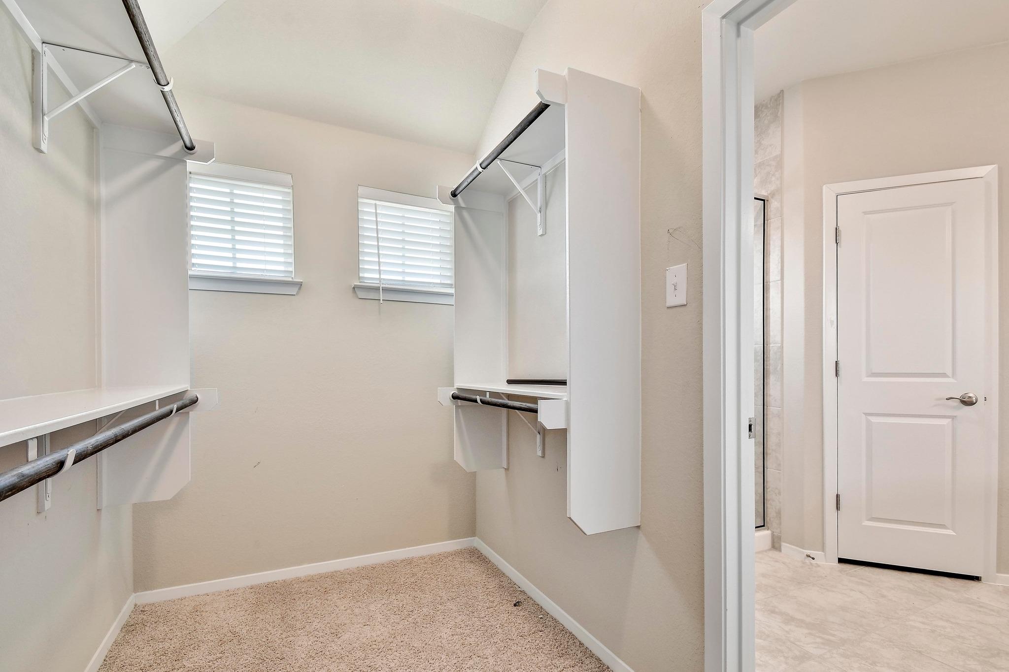 143 Spiny Lizard Ln, San Marcos, TX 78666