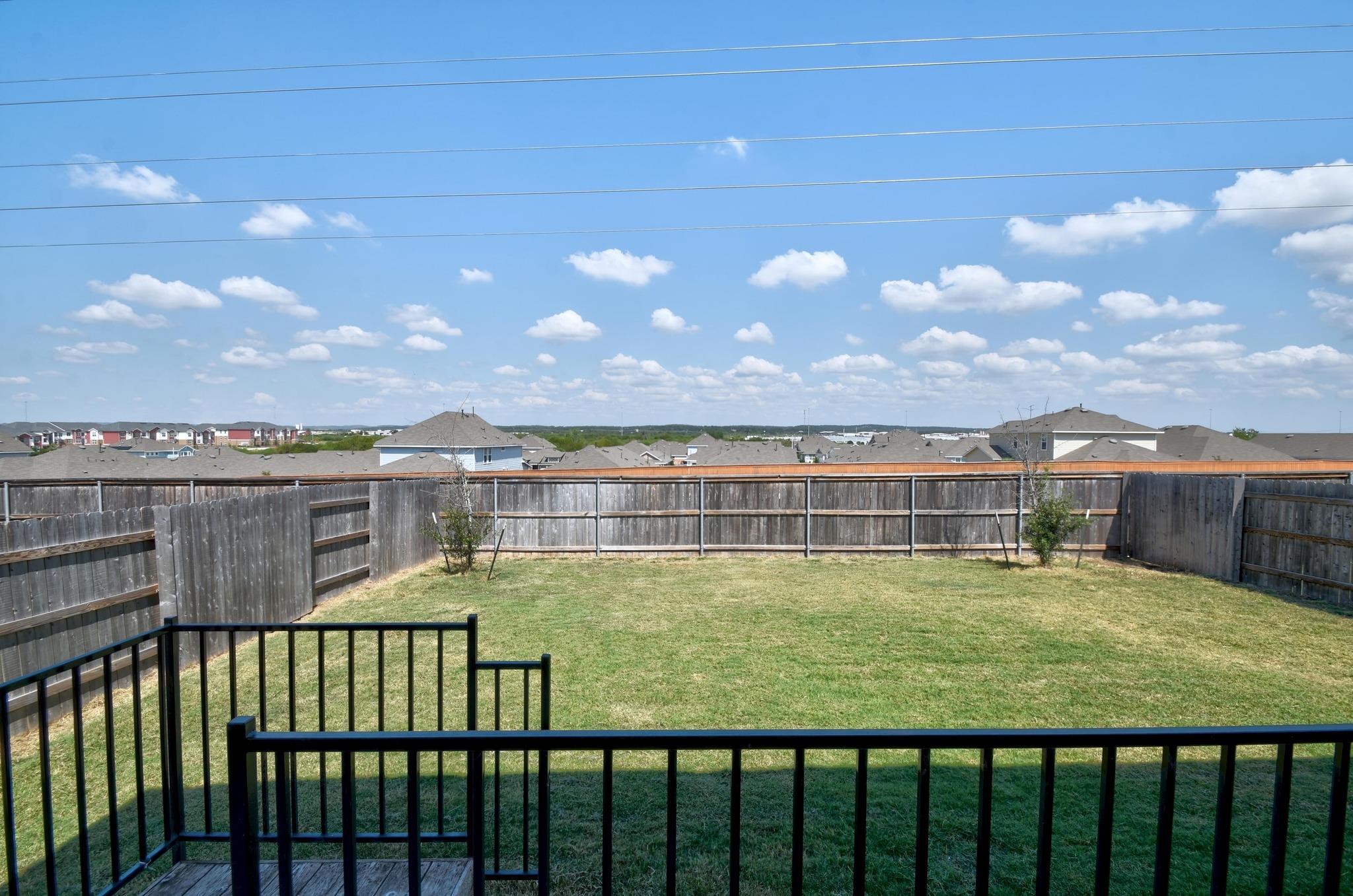 143 Spiny Lizard Ln, San Marcos, TX 78666