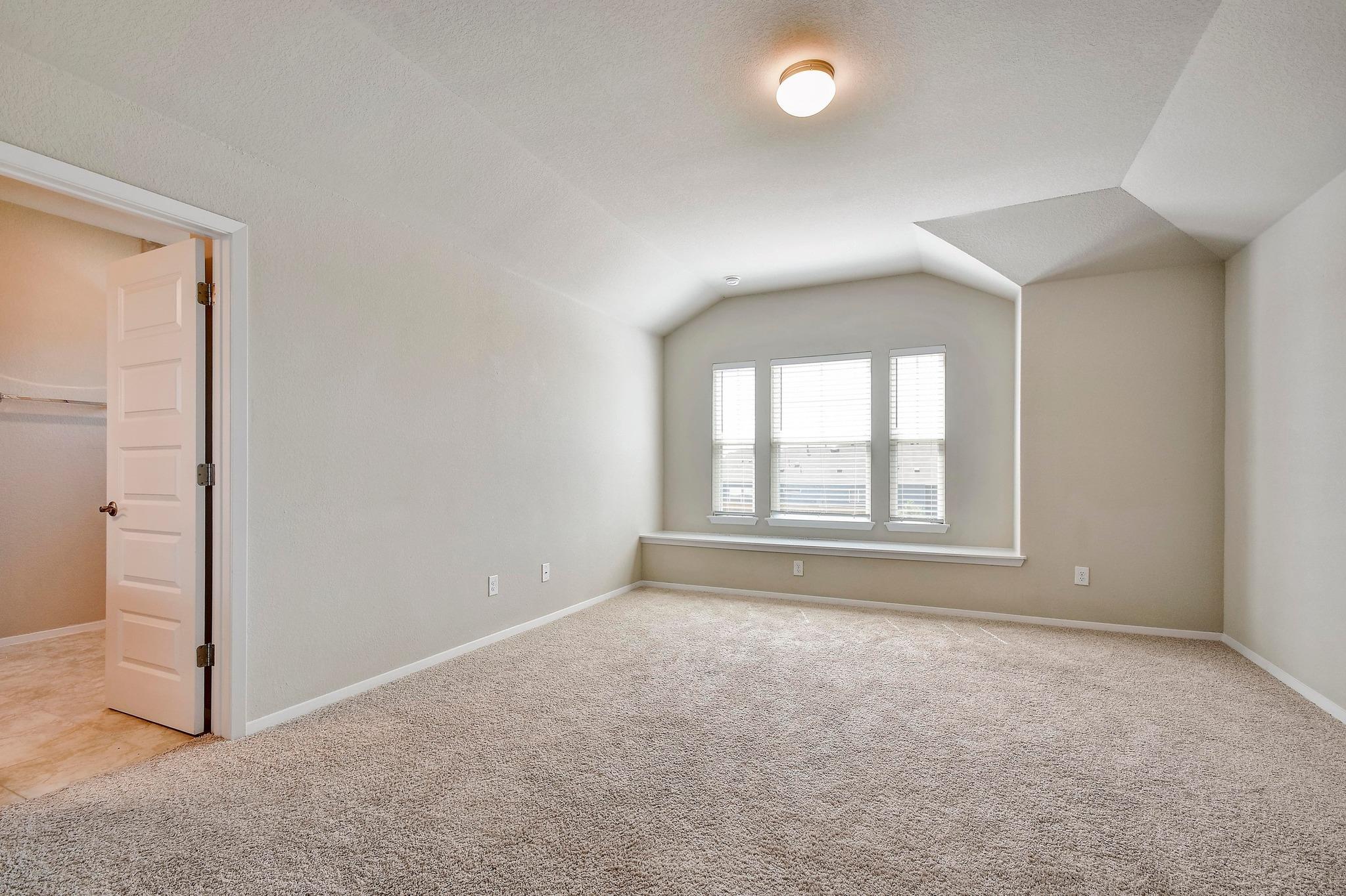 143 Spiny Lizard Ln, San Marcos, TX 78666