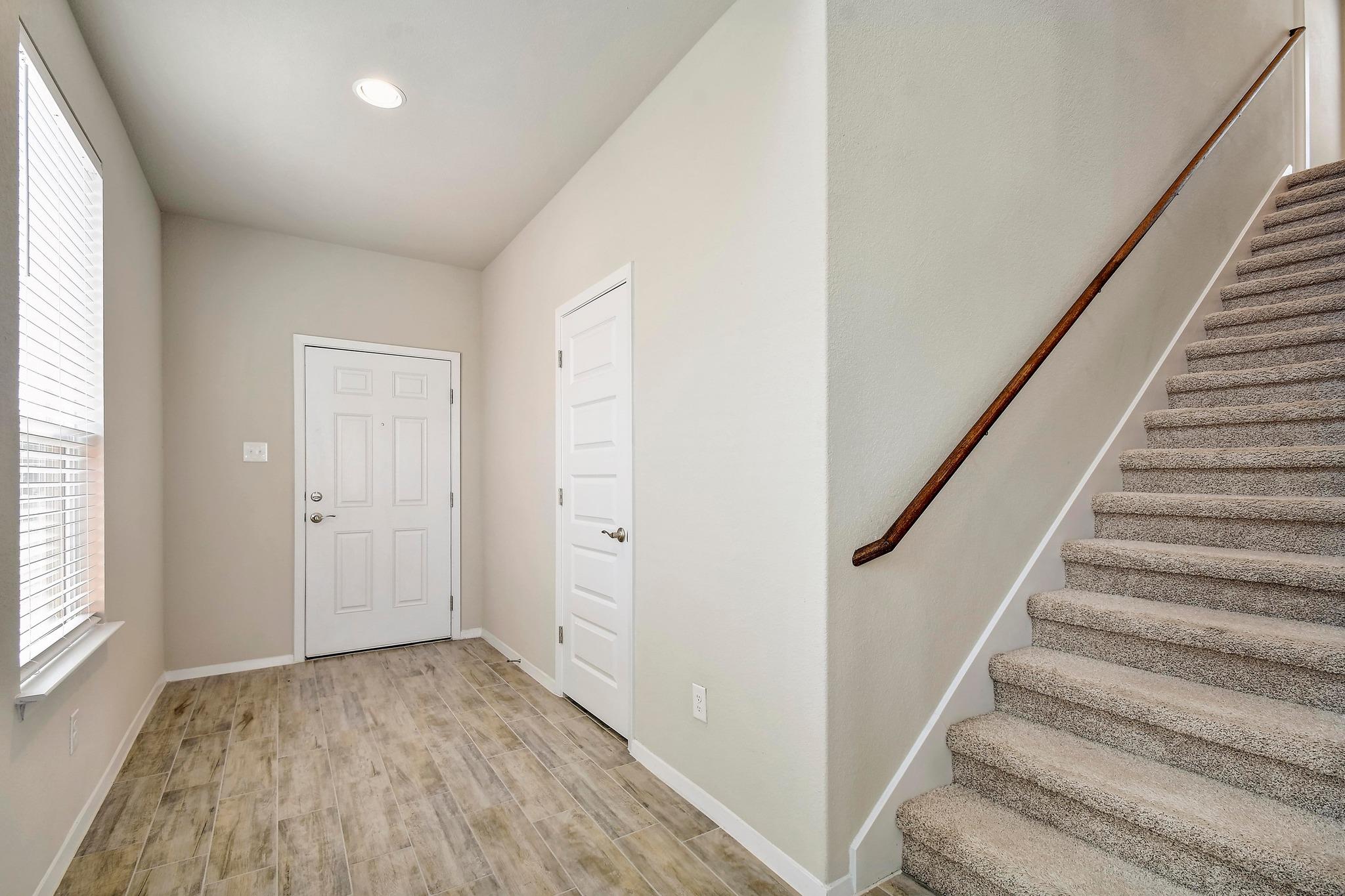 143 Spiny Lizard Ln, San Marcos, TX 78666