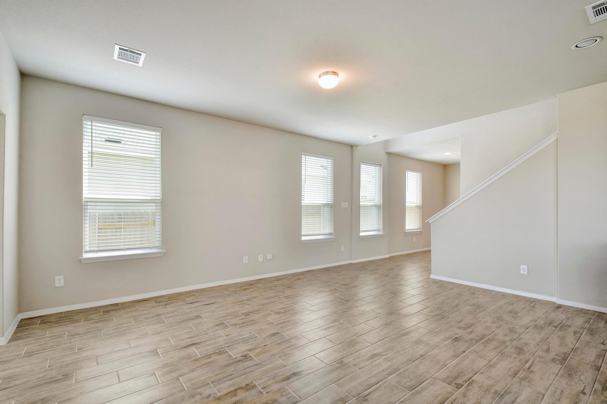 143 Spiny Lizard Ln, San Marcos, TX 78666