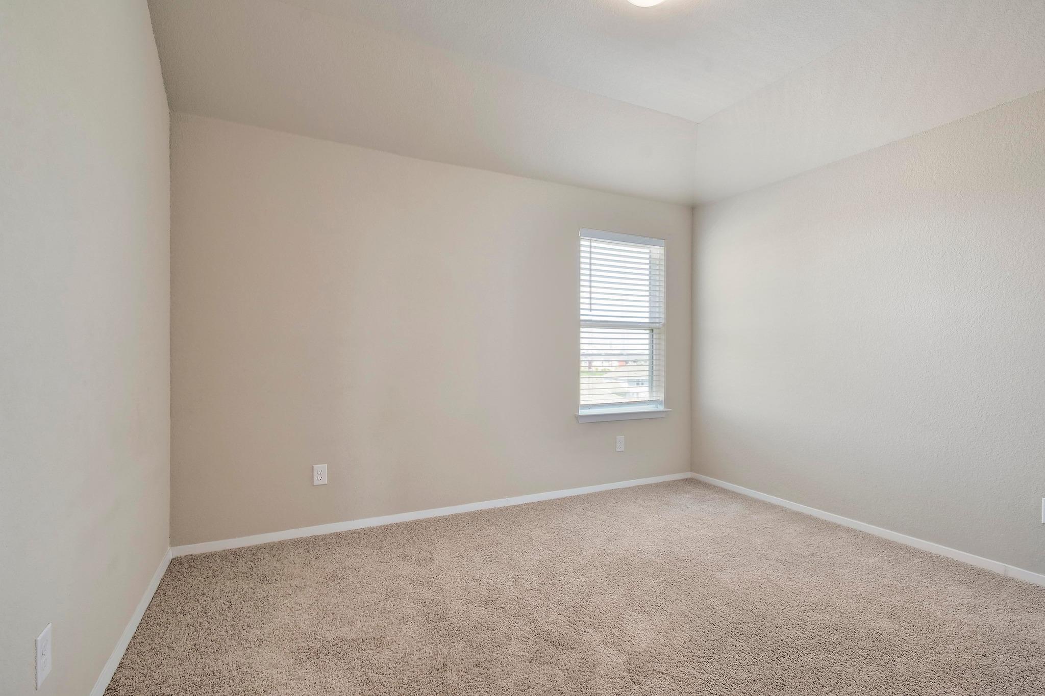 143 Spiny Lizard Ln, San Marcos, TX 78666