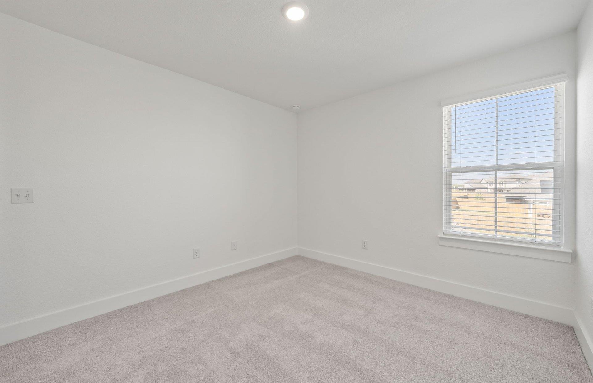 510 Tailwind Dr, Kyle, TX 78640