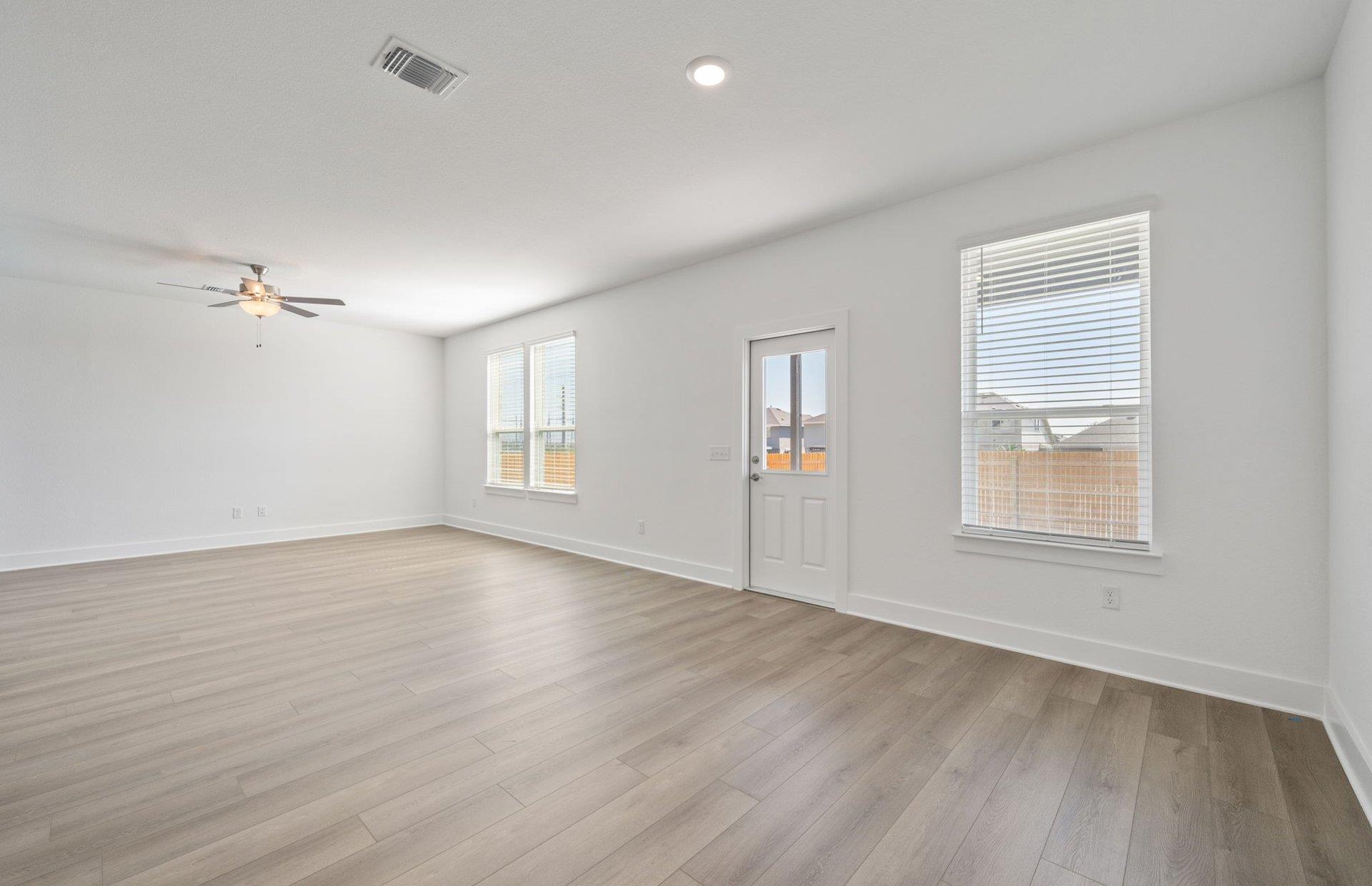 510 Tailwind Dr, Kyle, TX 78640