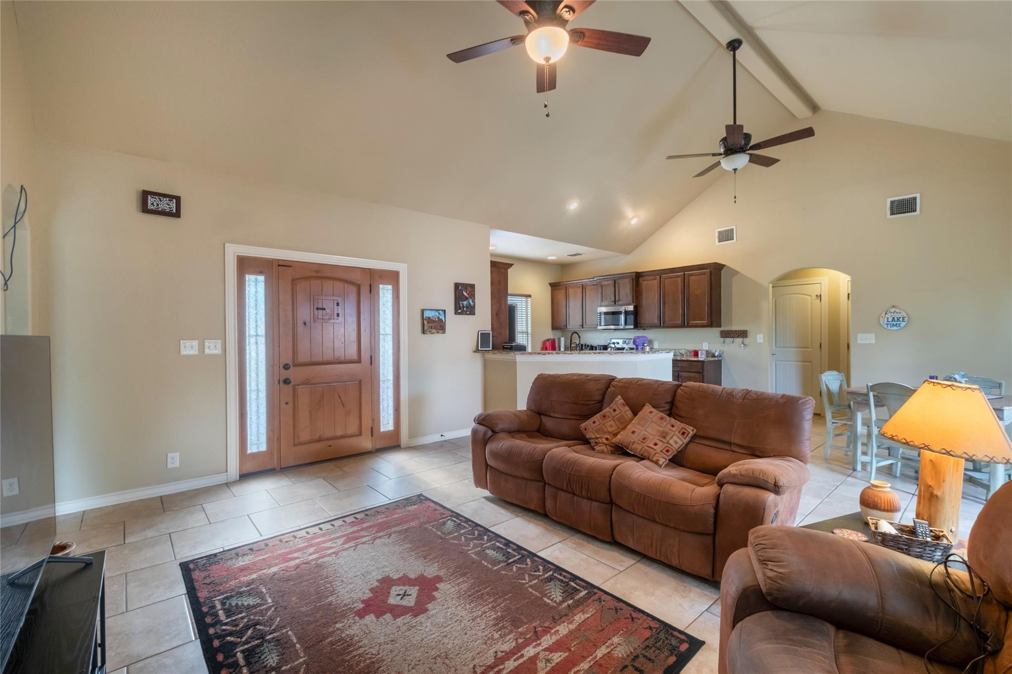 107 Garrett Way, Canyon Lake, TX 78133