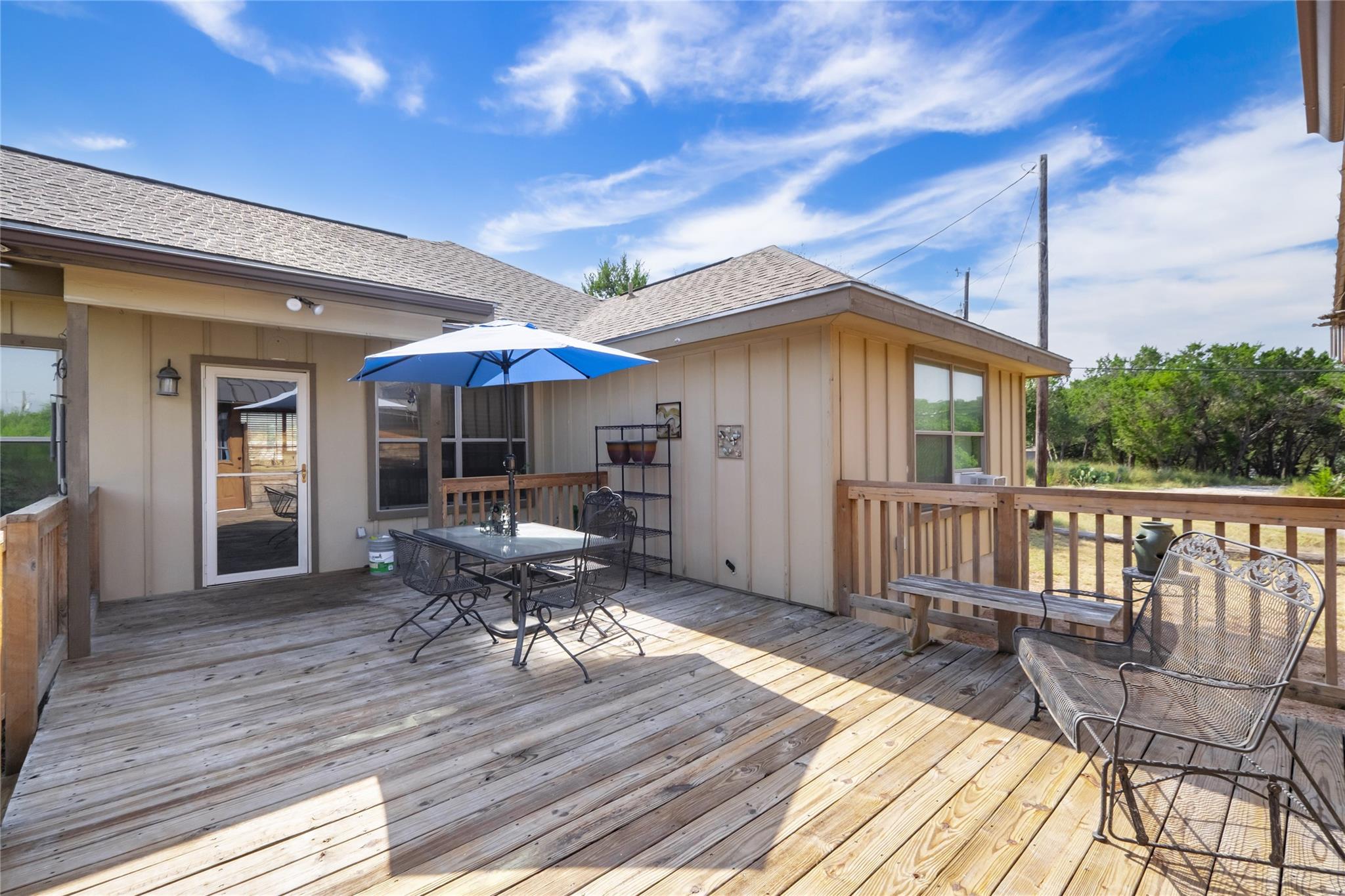 107 Garrett Way, Canyon Lake, TX 78133