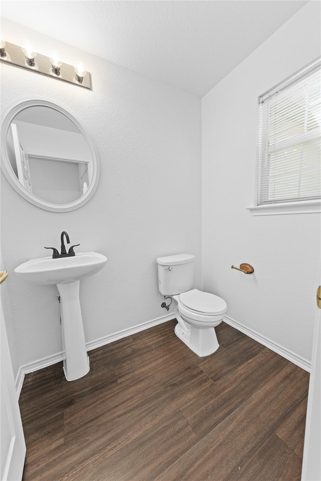 6632 Doyal Dr, Austin, TX 78747