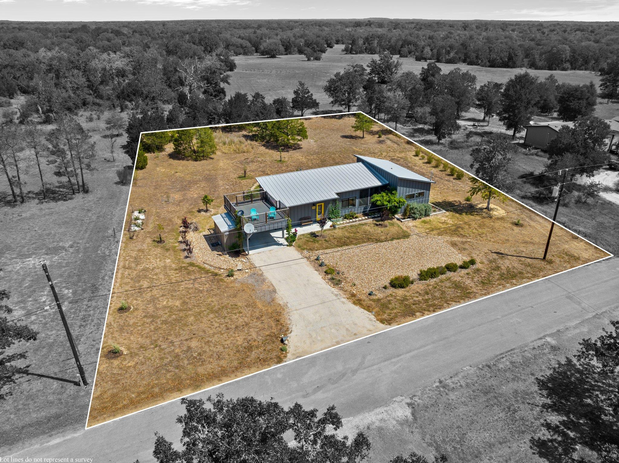 359 Big Bow, Smithville, TX 78957