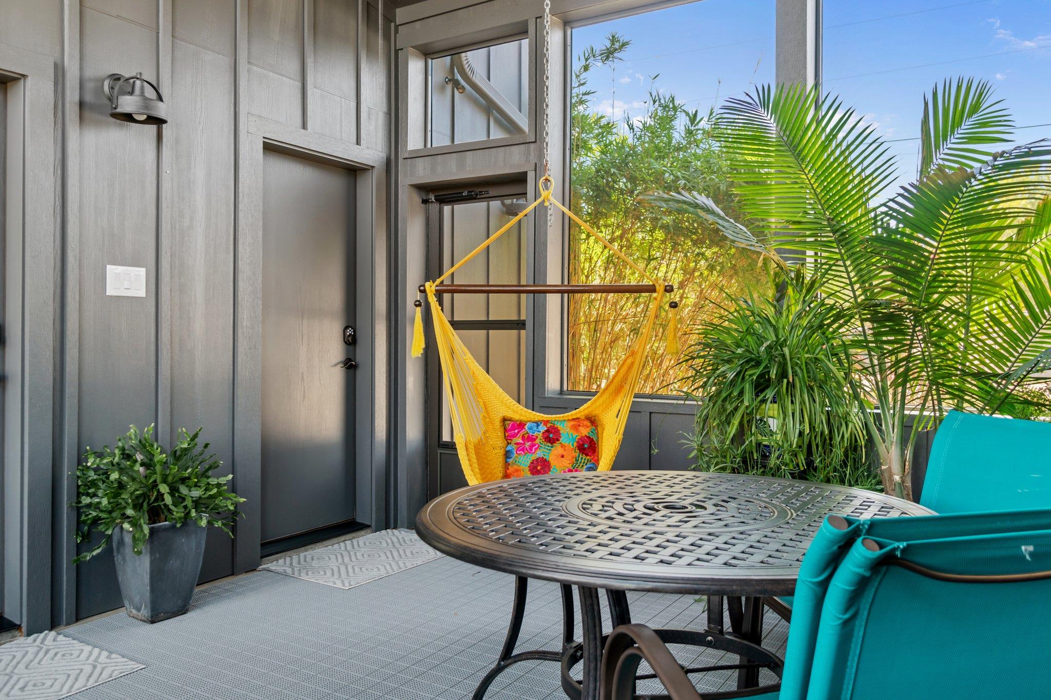 359 Big Bow, Smithville, TX 78957