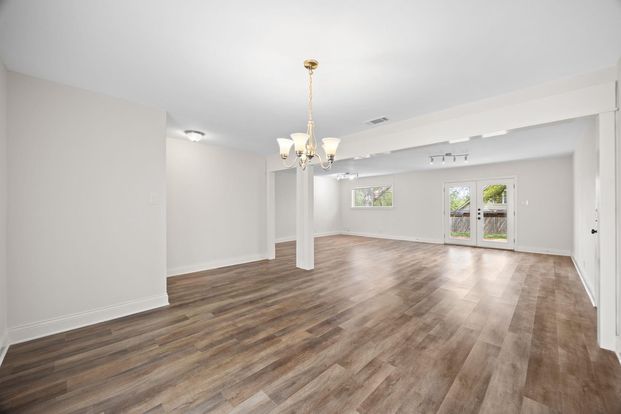 2904 Northeast Dr, Austin, TX 78723