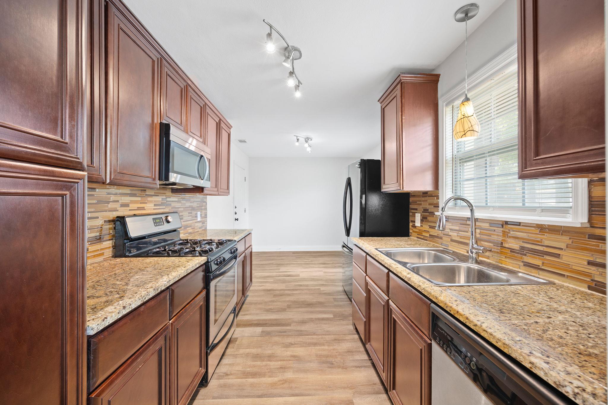 2904 Northeast Dr, Austin, TX 78723