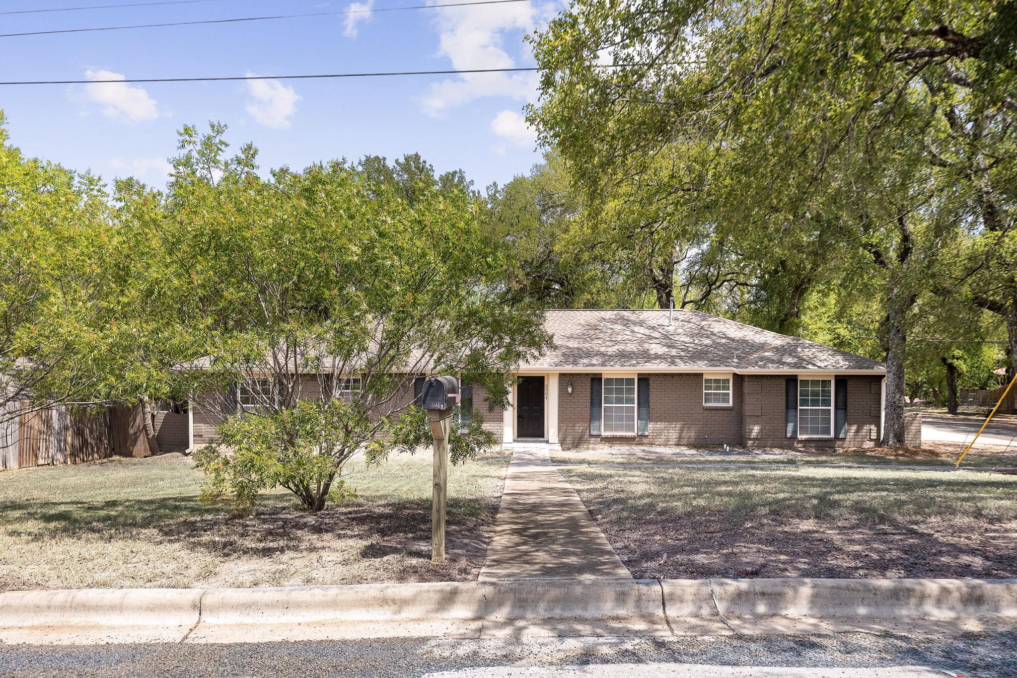 2904 Northeast Dr, Austin, TX 78723