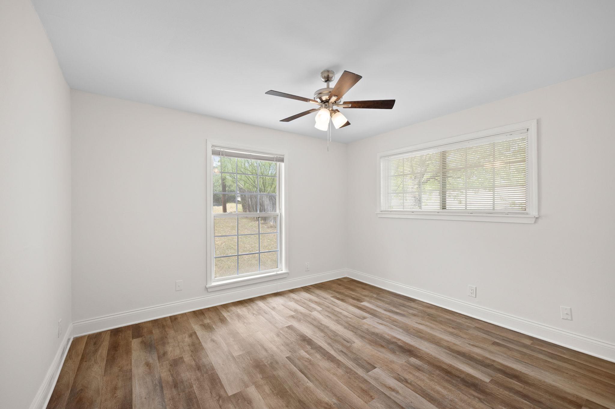 2904 Northeast Dr, Austin, TX 78723