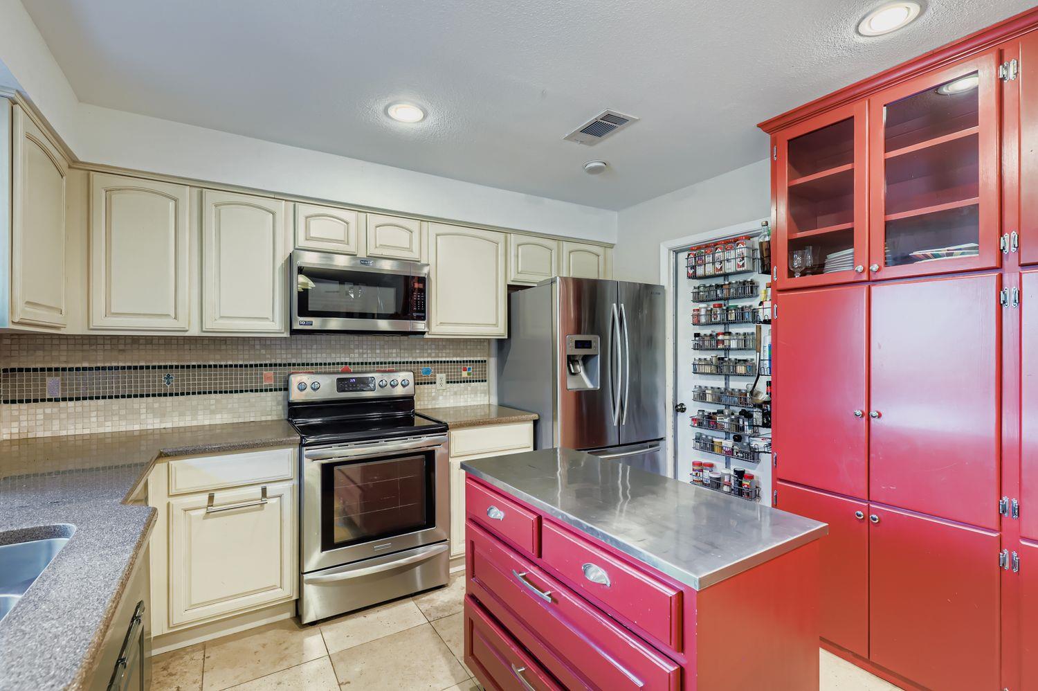 11718 Running Fox Trl, Austin, TX 78759