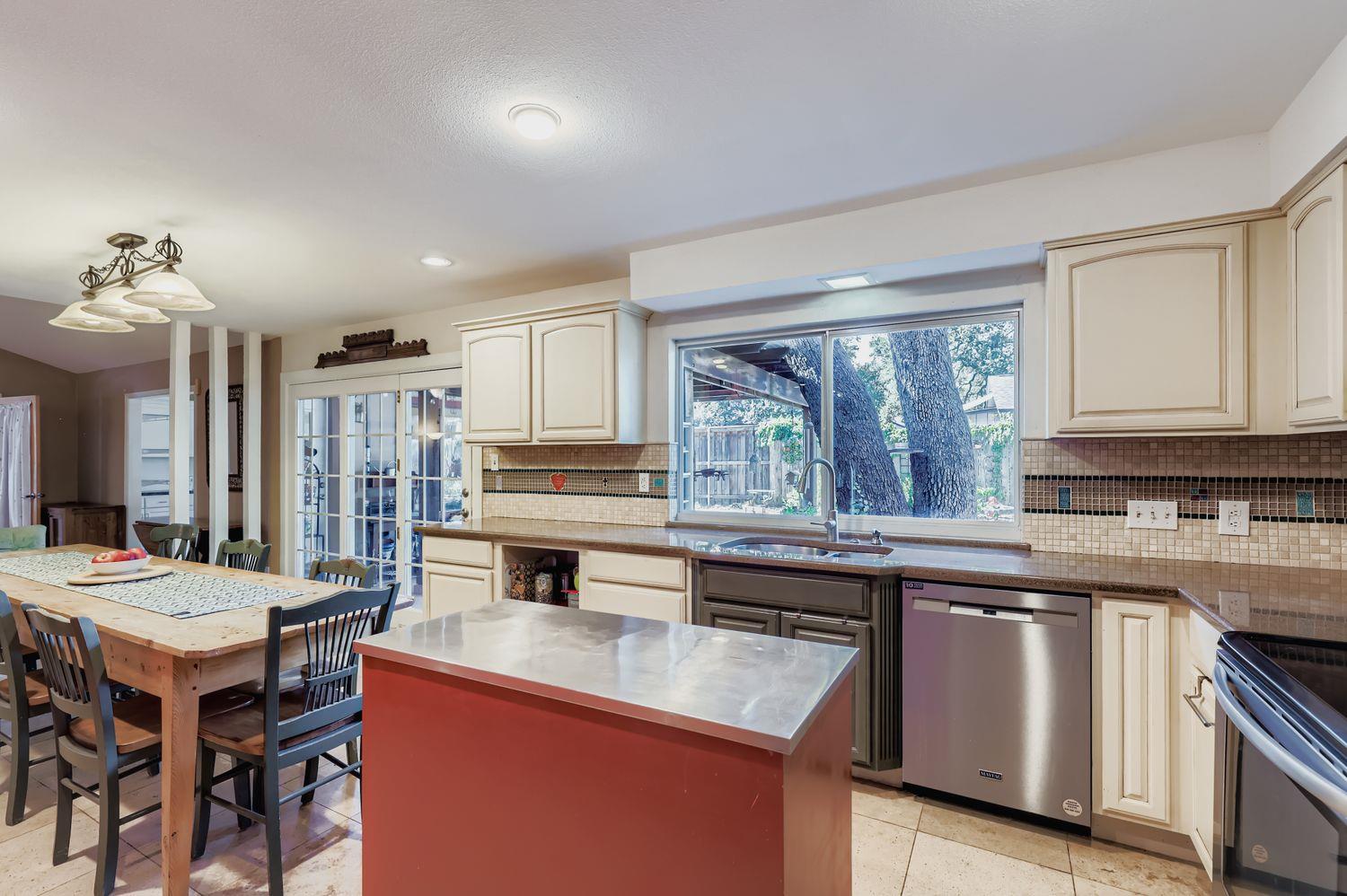 11718 Running Fox Trl, Austin, TX 78759