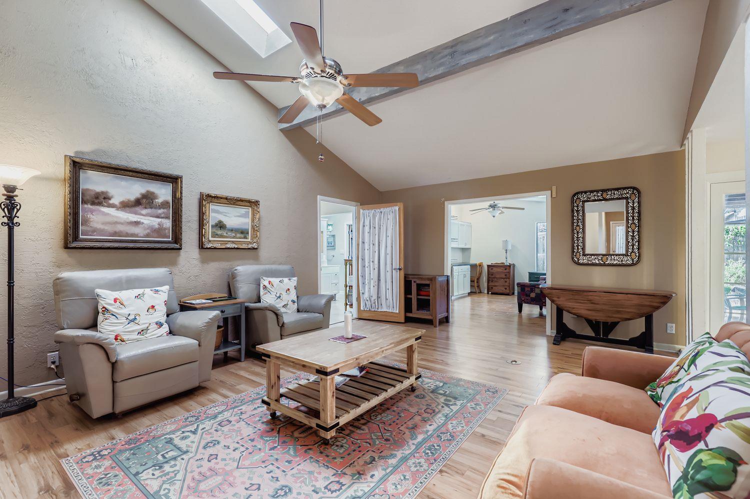 11718 Running Fox Trl, Austin, TX 78759