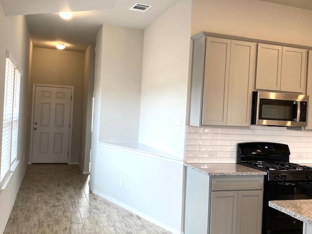 132 Trailside Ln, Bastrop, TX 78602