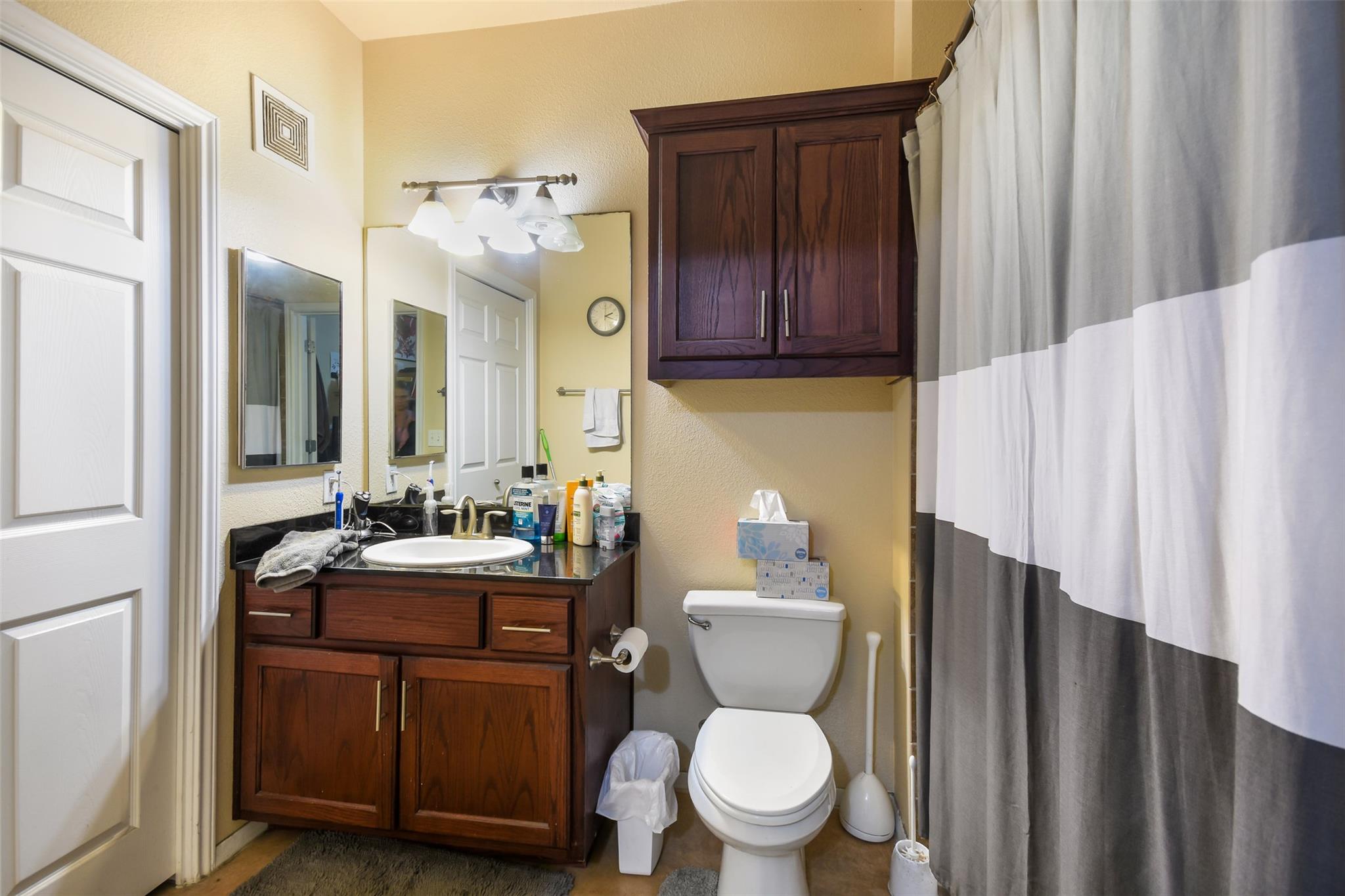 910 W 25th St # 503, Austin, TX 78705