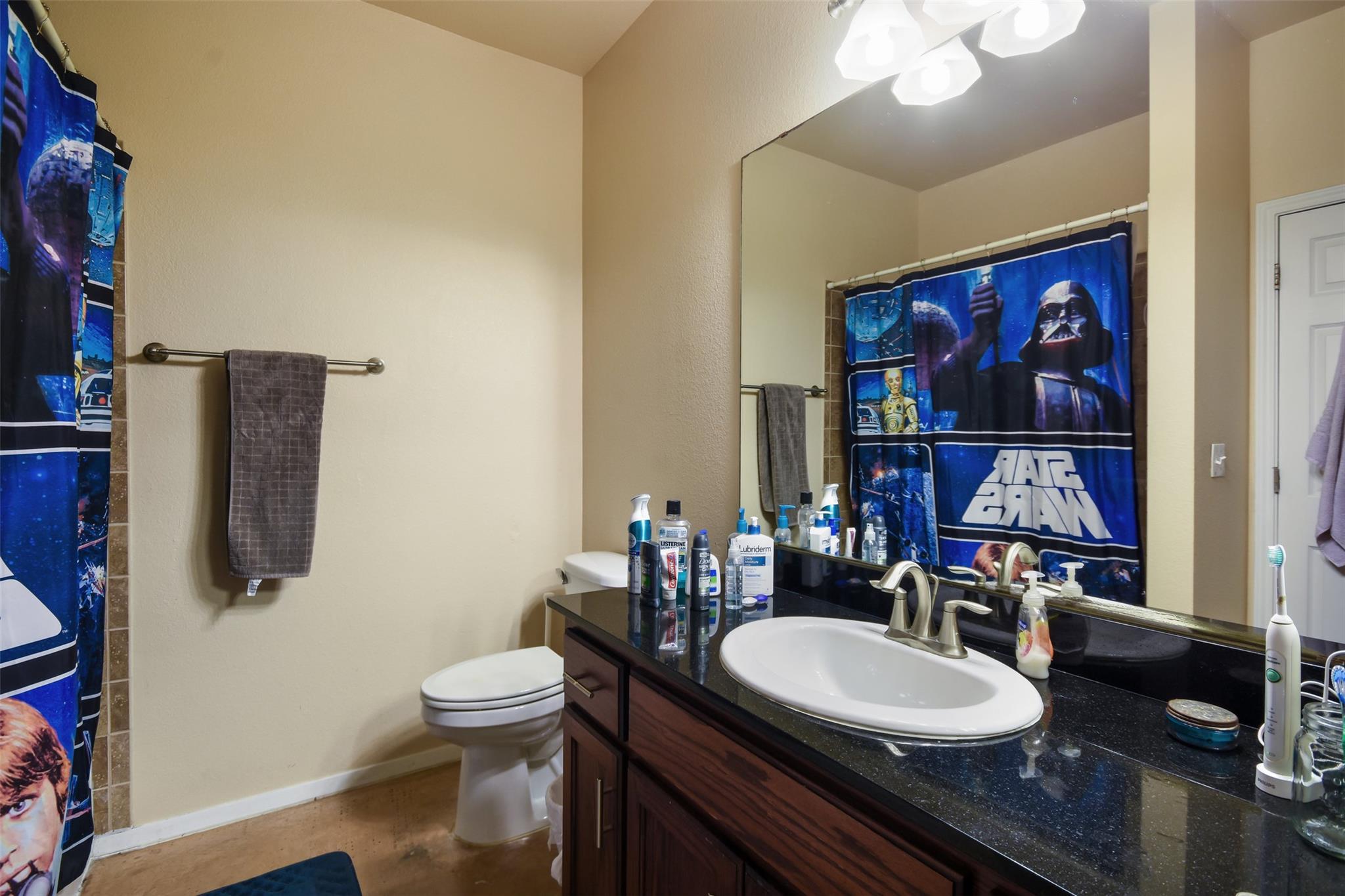 910 W 25th St # 503, Austin, TX 78705