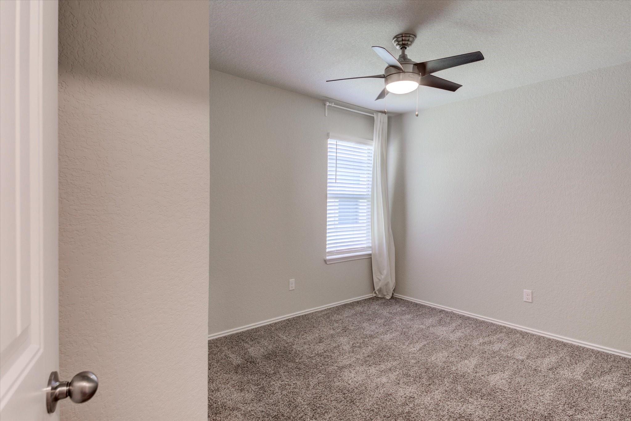 403 Kyra Ln, Taylor, TX 76574