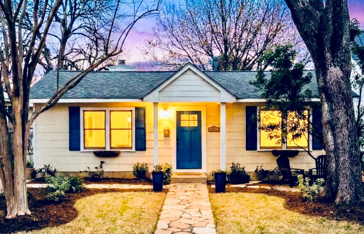 1906 Collier St, Austin, TX 78704