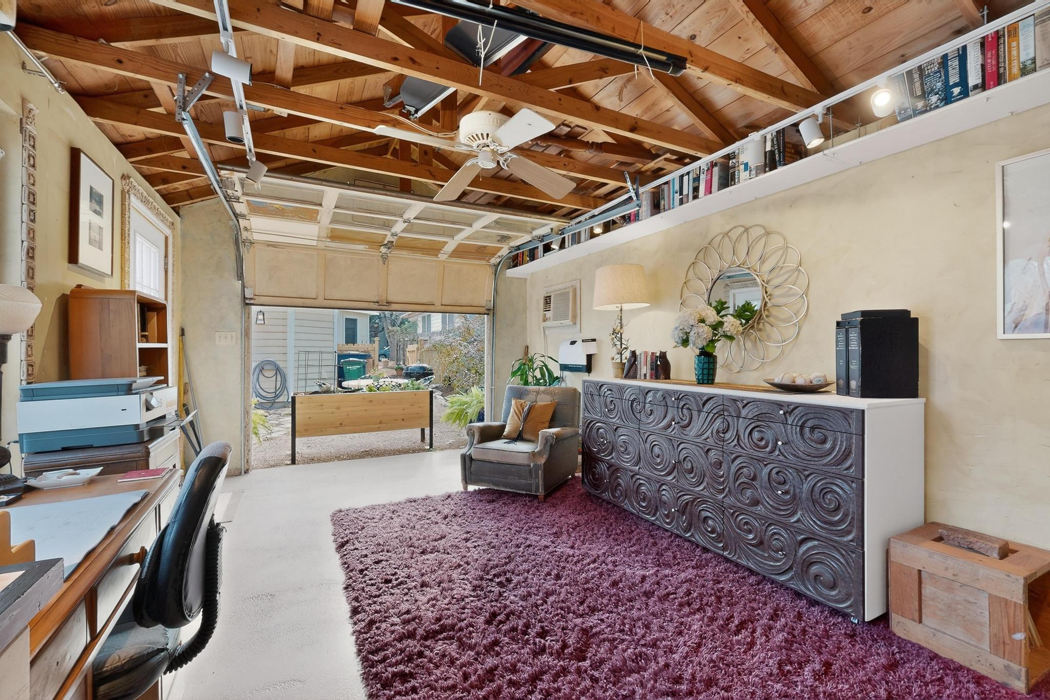 1906 Collier St, Austin, TX 78704