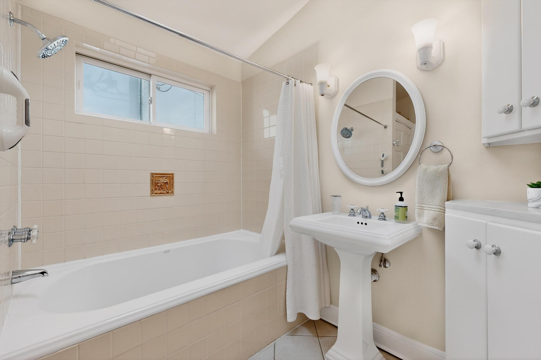 1906 Collier St, Austin, TX 78704