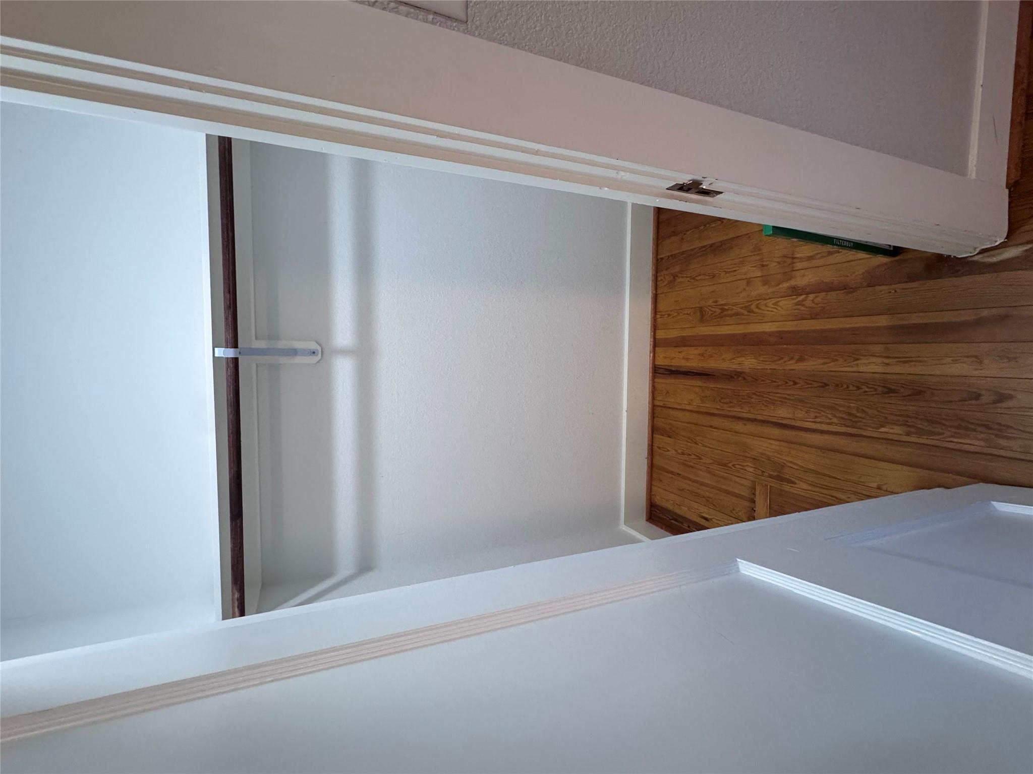 939 Knape Rd, La Grange, TX 78945