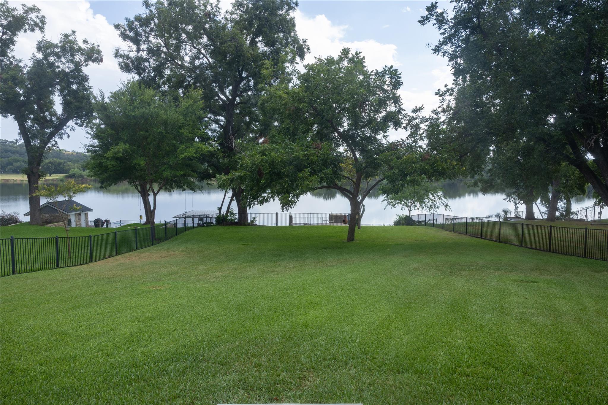 1214 Pecan Dr, Marble Falls, TX 78654