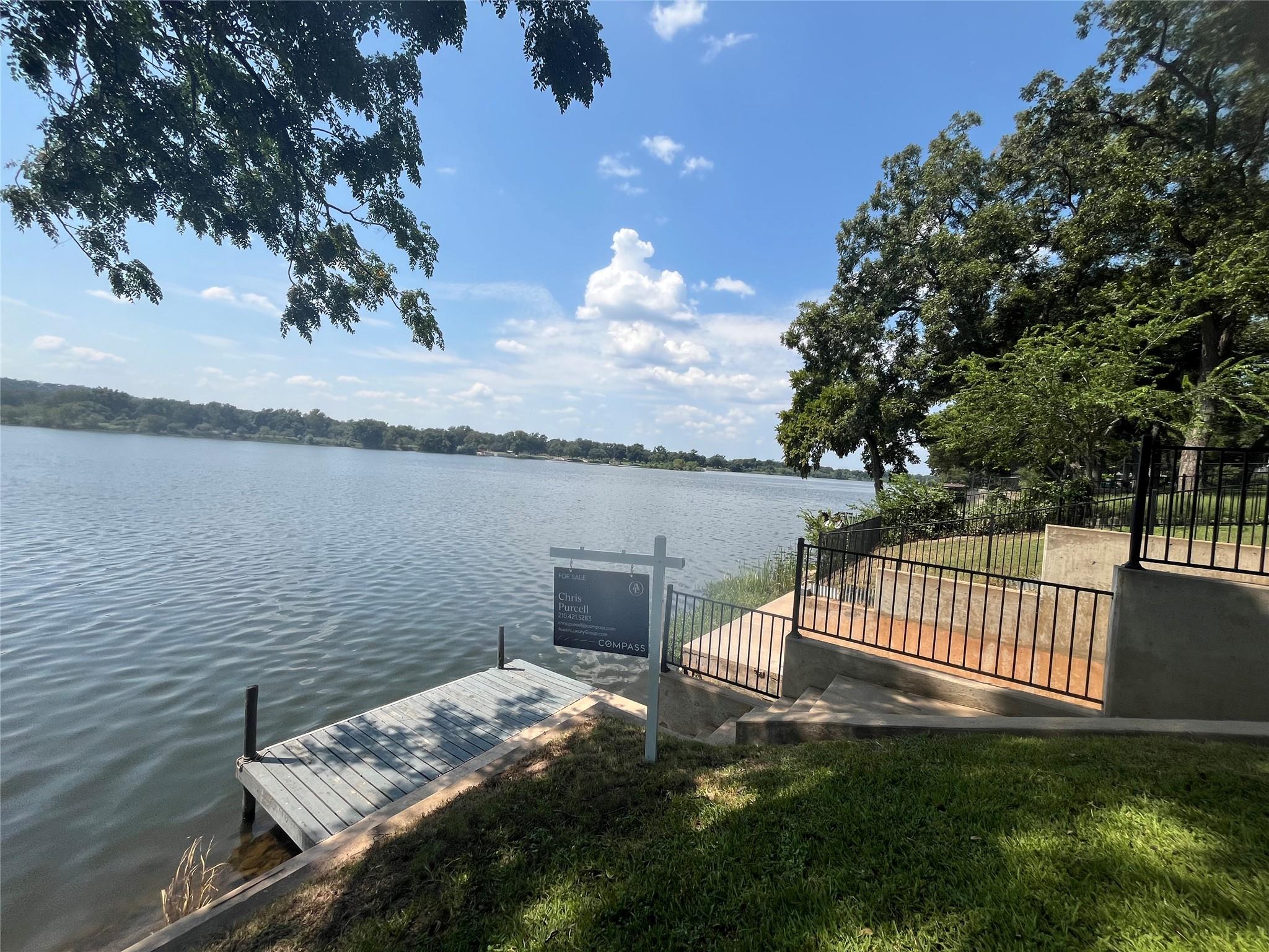 1214 Pecan Dr, Marble Falls, TX 78654