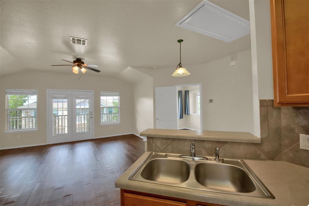 1900 Scofield Ridge Pkwy # 3401, Austin, TX 78727