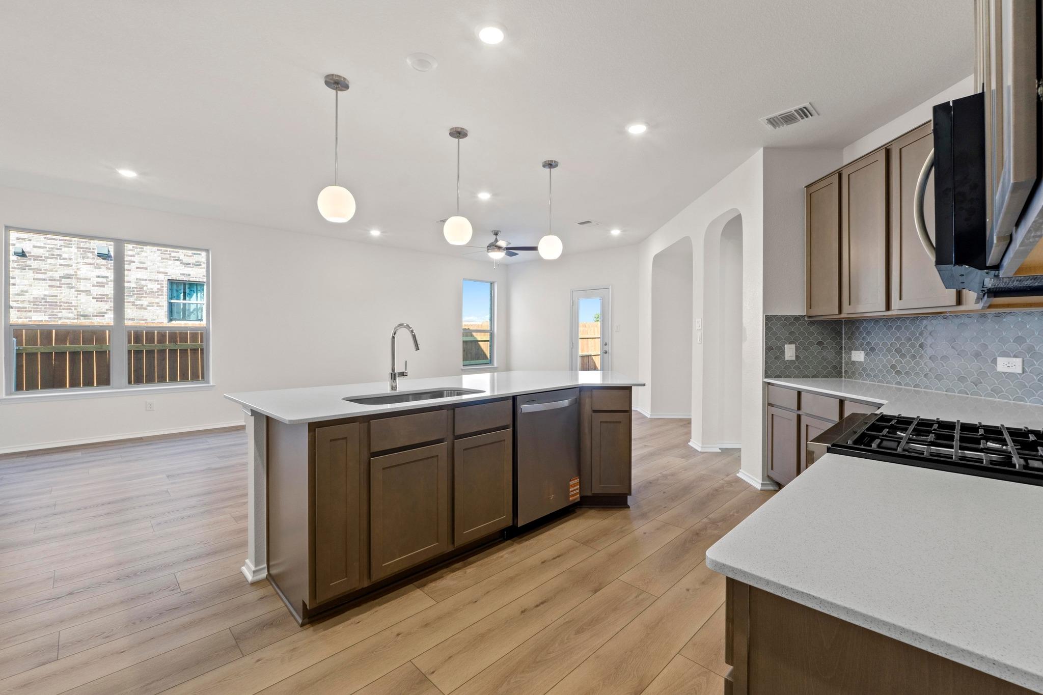 4904 Gragnano Dr, Round Rock, TX 78665