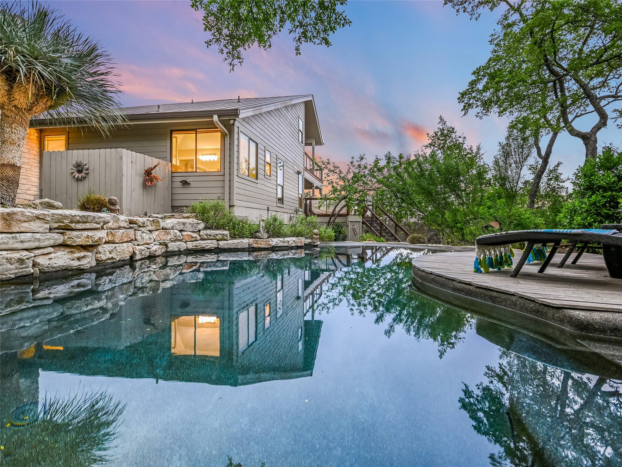 108 Schooner Dr, Lakeway, TX 78738