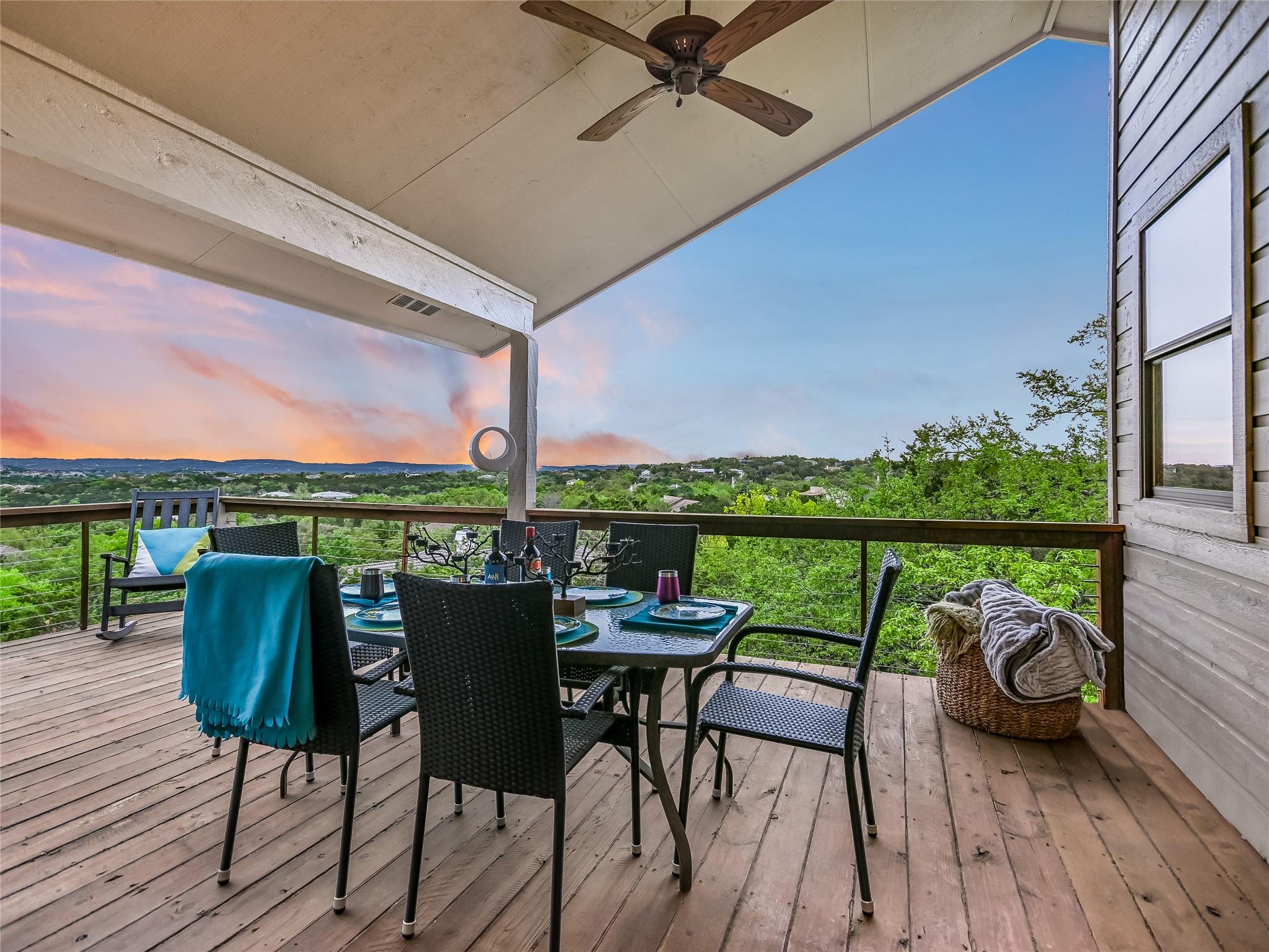 108 Schooner Dr, Lakeway, TX 78738