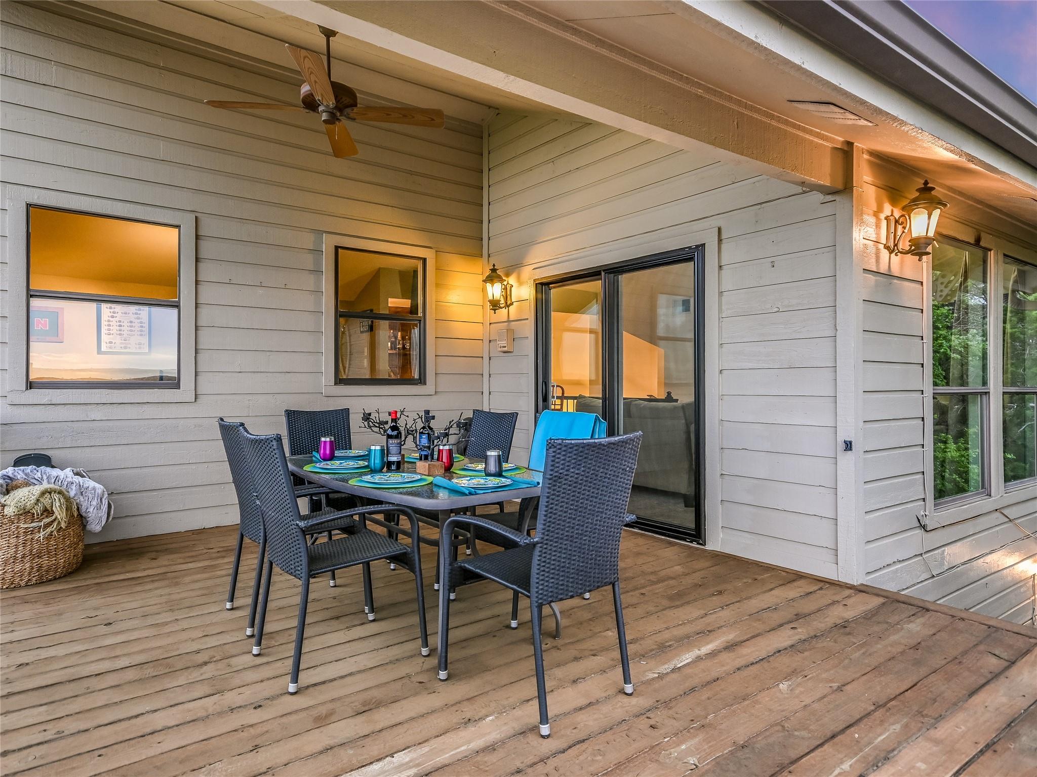 108 Schooner Dr, Lakeway, TX 78738