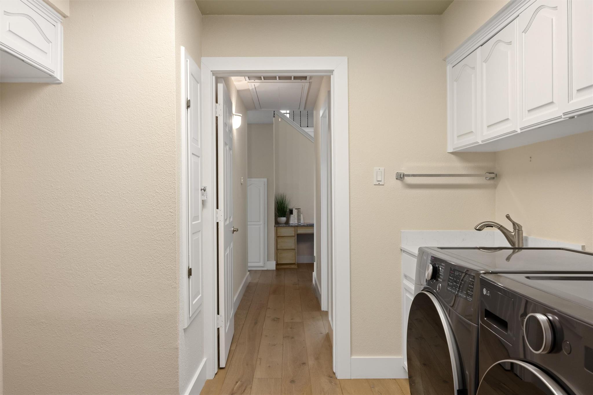 108 Schooner Dr, Lakeway, TX 78738