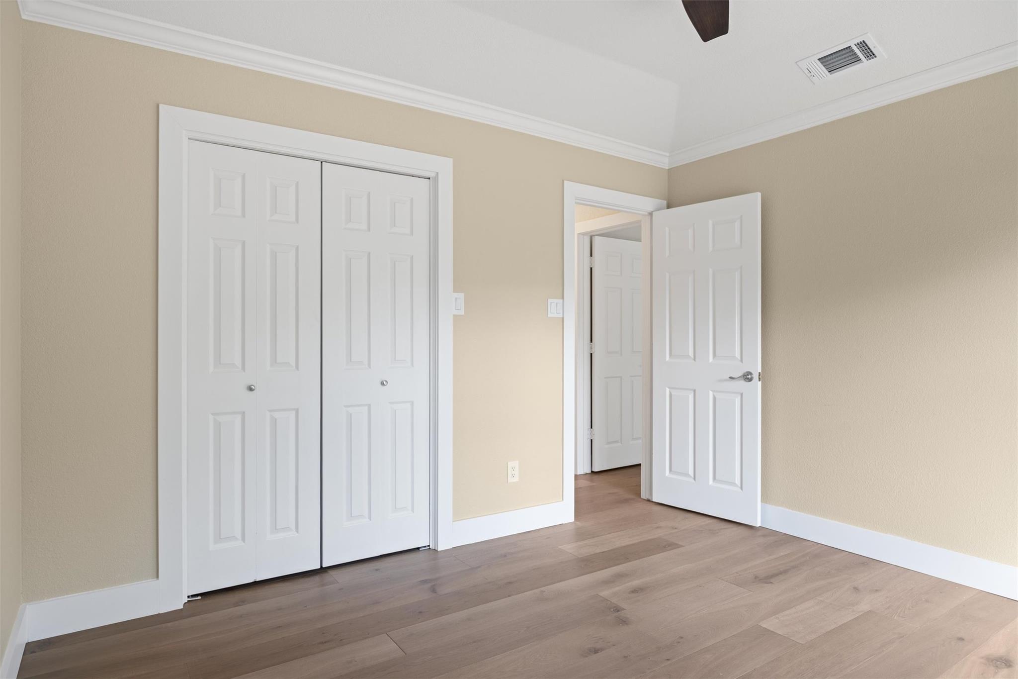 108 Schooner Dr, Lakeway, TX 78738