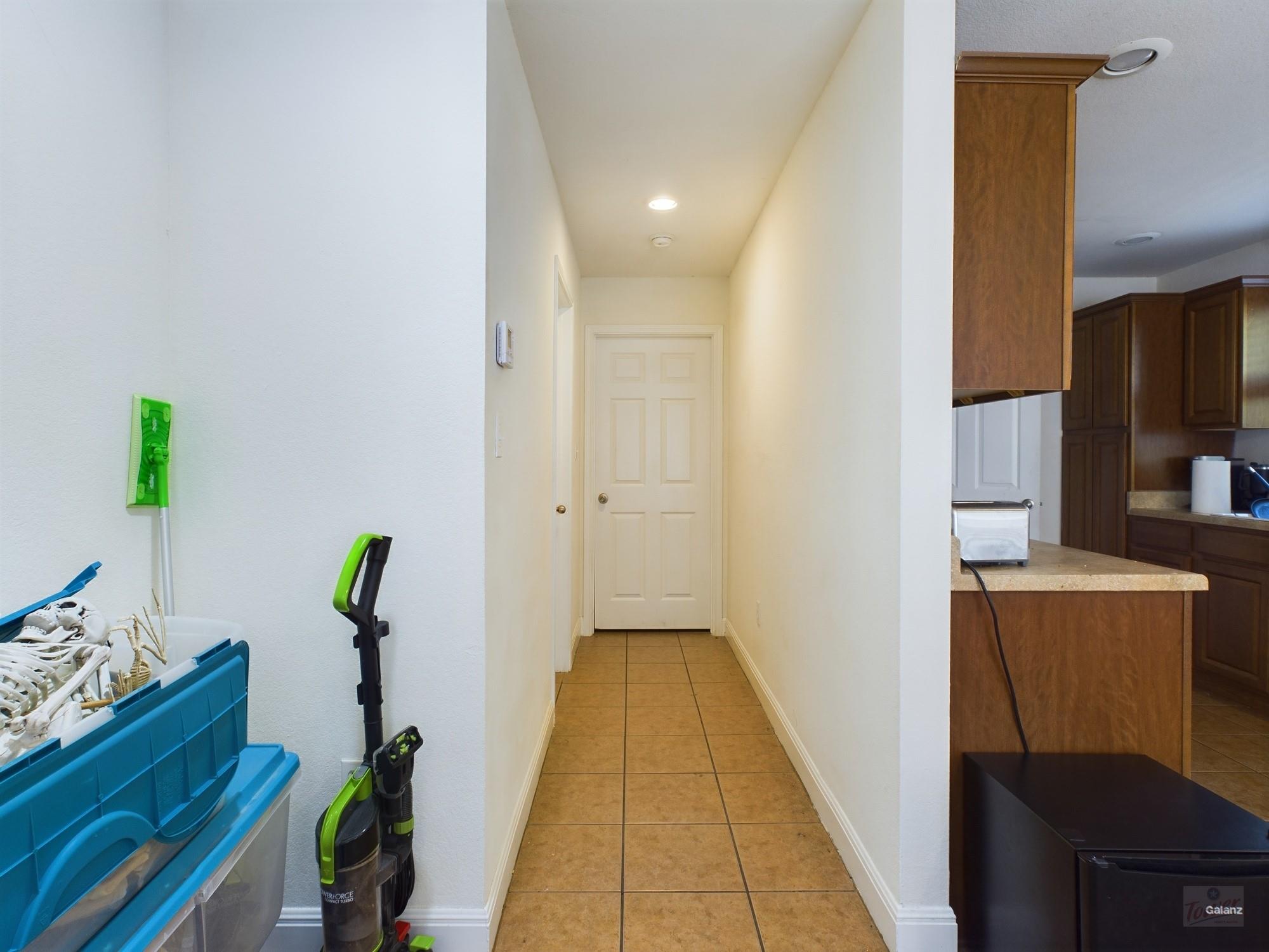 500 E 48th St # B, Austin, TX 78751