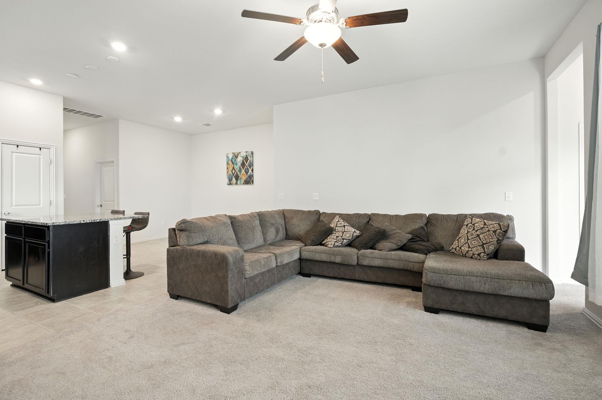 12704 Bloomington Dr # 143, Austin, TX 78748