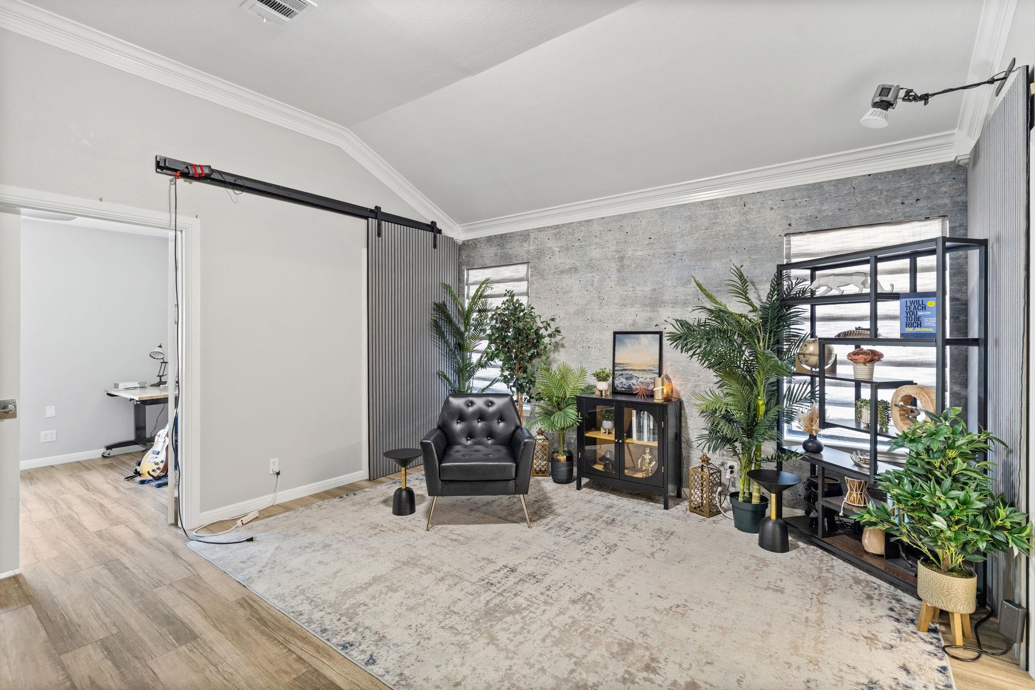 103 Ajuga Ct, Lakeway, TX 78734