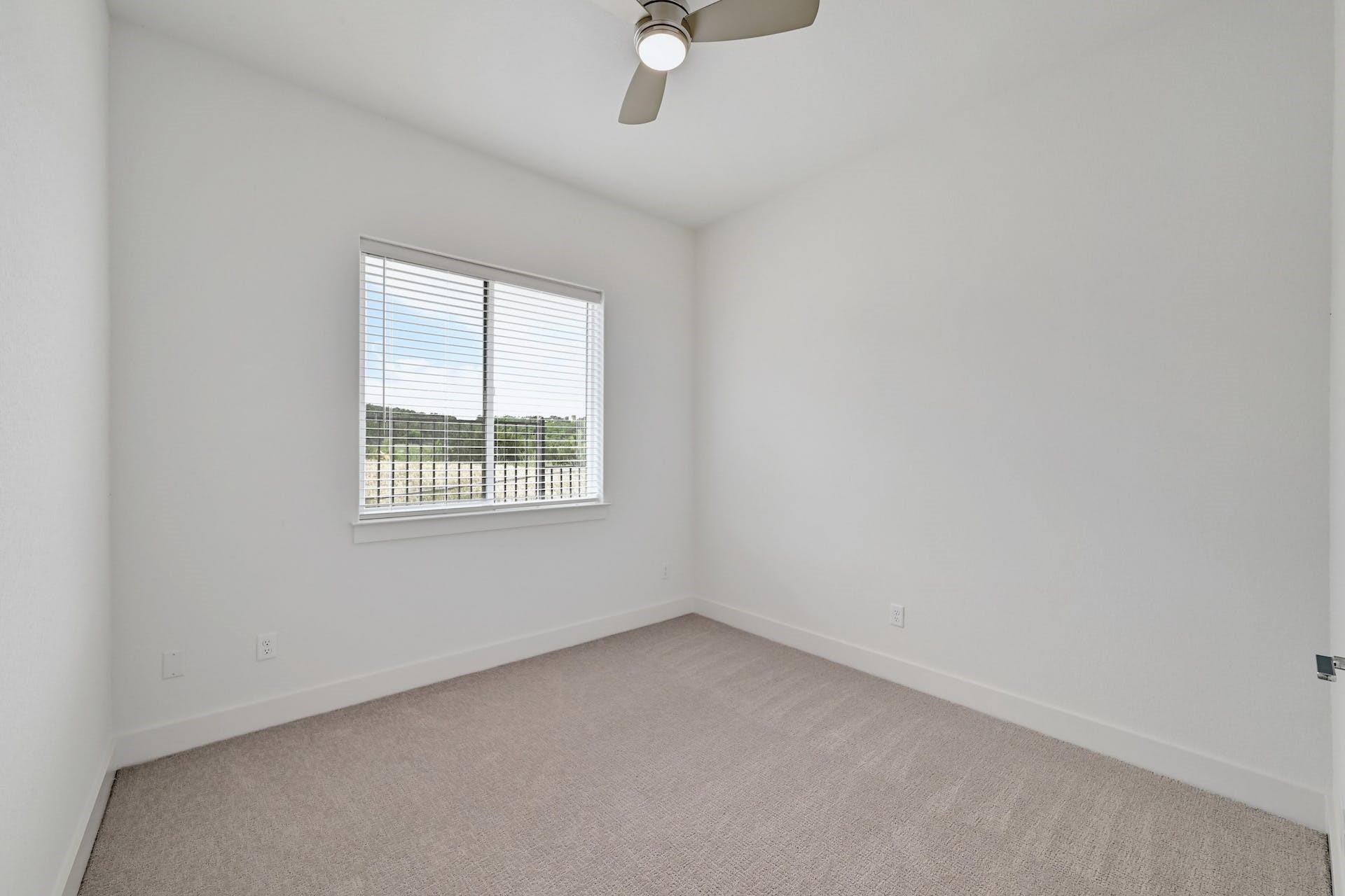 2050 Lohmans Spur # 1801, Lakeway, TX 78734