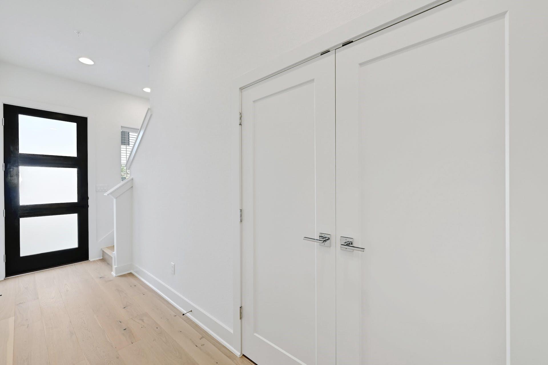 2050 Lohmans Spur # 1801, Lakeway, TX 78734