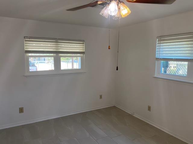 403 Kruse Loop, Lakehills, TX 78063